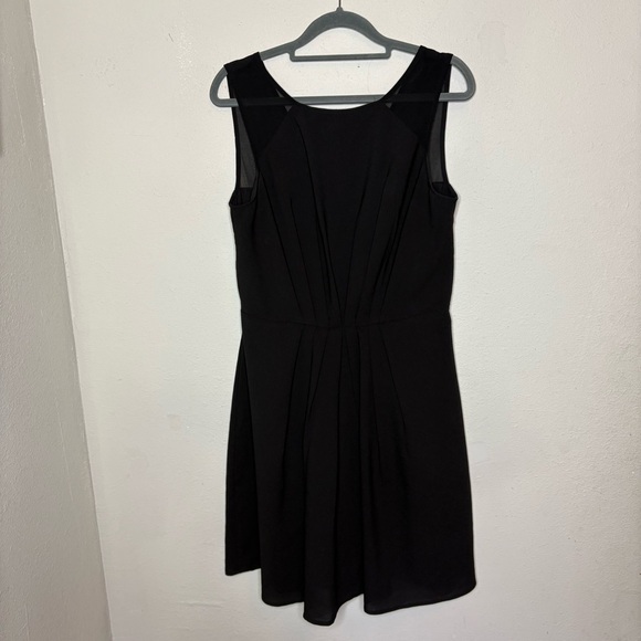 Meadow Rue Dresses & Skirts - Anthropologie Meadow Rue Black A-Line Mini Dress Scoop Neck Sleeveless Size M